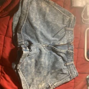 Girls American Eagle shorts